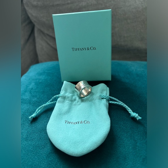 Tiffany and Co. 1837 Wide Silver Ring 925 - Picture 3 of 5